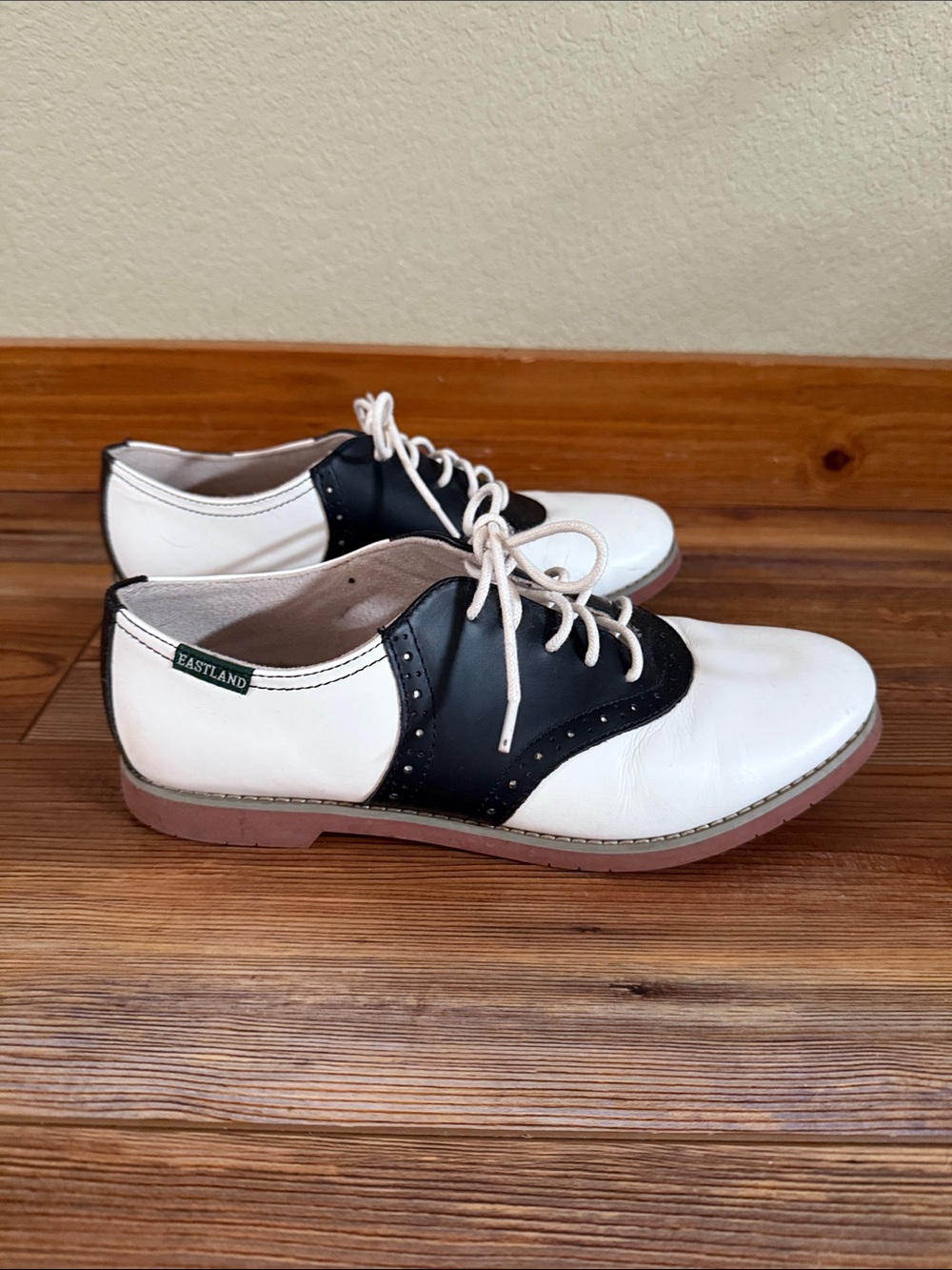 Eastland Two-Tone White and Black Saddle Oxfords